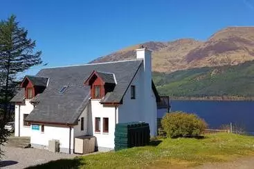 Aamiaismajoitus (B&B) Letterfinlay Lodge House