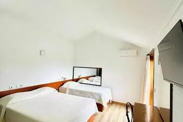 ホテル Residencial Dona Teresa