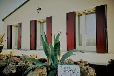 ベッドアンドブレックファースト Agriturismo Honey Farm