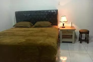 Majatalo Villa Cabean Salatiga