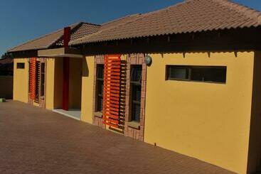 ペンション Divine Guest Lodge