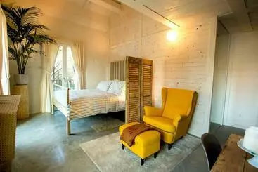 Pensjonat Sasaràl Suites