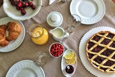 Nocleg ze śniadaniem I Calleri Garden And Rooms