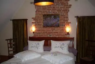 Nocleg ze śniadaniem Chambres D Hôtes De La Barrerie