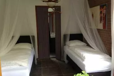 Aamiaismajoitus (B&B) Hofje7