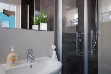 펜션 Komfortable Apartment Wohnung