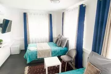 Pensió Tau Design