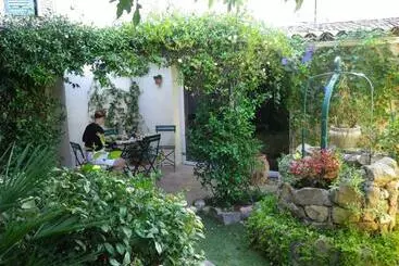 Aamiaismajoitus (B&B) Chez Catherine