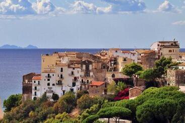 Aamiaismajoitus (B&B) Malakiri