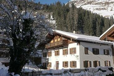 Bed and Breakfast Haus Walch