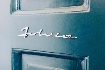 تختخواب و صبحانه L Officina