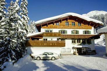 酒店 Pension Alpenrose