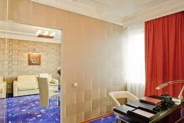 Отель Complex Grinn