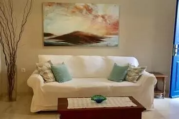 בית מלון כפרי The Boathouse