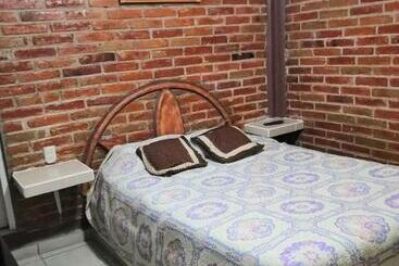 هتل Villas Kerendarhú