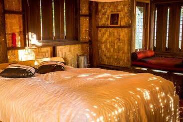 Pensão Sang Tong Huts