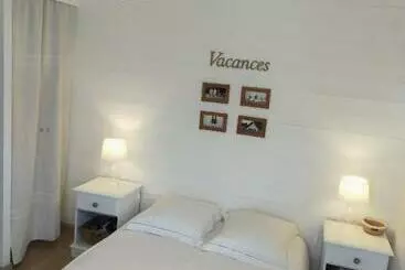 ベッドアンドブレックファースト Chambre D Hôtes Larosa