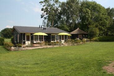 Bed and Breakfast Erve Dikkeboer