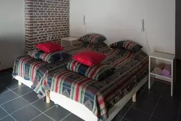 Bed and Breakfast Apartments Cour D Aix