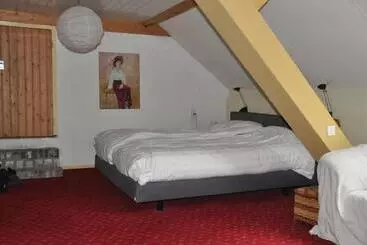 Bed & Breakfast De Hoge Peel