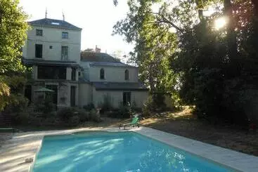 Clos Du Bois Brard B&b