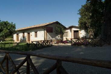 بنسيون La Casa Nella Prateria