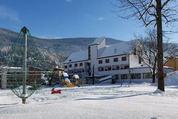 בית מלון כפרי Angelo