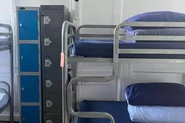 ユースホステル Bath Backpackers