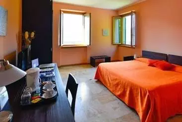 Отель Crotto Di Gittana