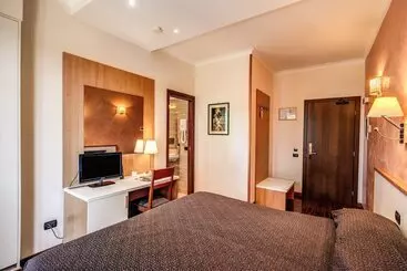 Hotel Roma Tiburtina Metro