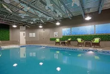 Holiday Inn Express Hotel & Suites Saint   Hyacinthe, An Ihg