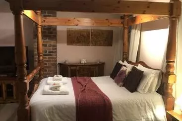 Bed and Breakfast The Mug House Inn