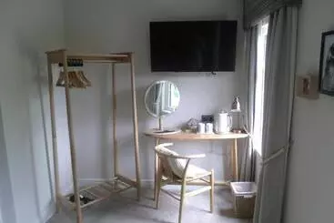 Hostal The Dog In Over Peover