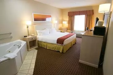 Отель Best Western Plus Pocomoke City