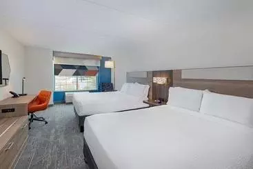 Hotel Holiday Inn Express & Suites Columbus At Northlake, An Ihg