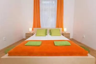 Hotel I'M hostels & apartments