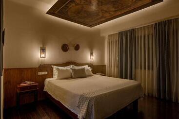 Отель Archontiko Melanthi