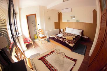 ペンション Mullers Inn