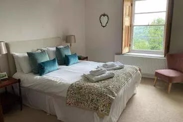 تختخواب و صبحانه Malvern View