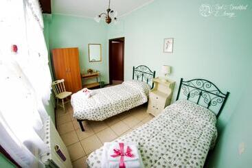 Bed & Breakfast L Arengo