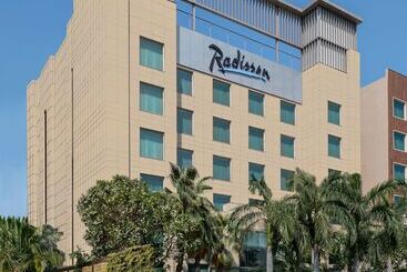 Radisson Hotel Sector 29 Gurugram