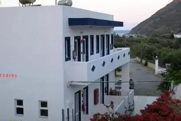 آپارتمان Christina Studios