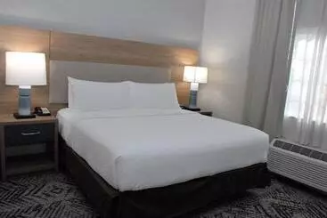 호텔 Candlewood Suites Tallahassee, An Ihg