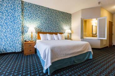 Otel Fairfield Inn & Suites Toledo North