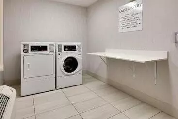 בית מלון כפרי Holiday Inn Express & Suites Mitchell, An Ihg