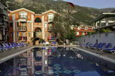 هتل Magic Tulip Beach