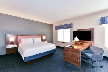 هتل Hampton Inn & Suites Pittsburg, Ca