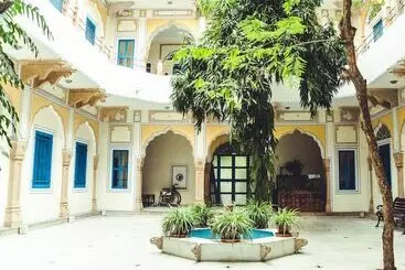בית מלון כפרי Diggi Palace Jaipur   A City Center Hidden Heritage Gem