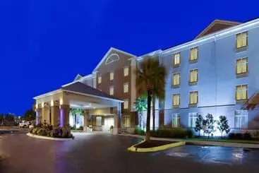 Holiday Inn Express Hotel & Suites Charleston Ashley Phosphate, An Ihg