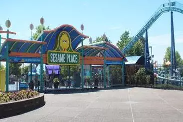 Holiday Inn Express Hotel & Suites Warminster Horsham, An Ihg